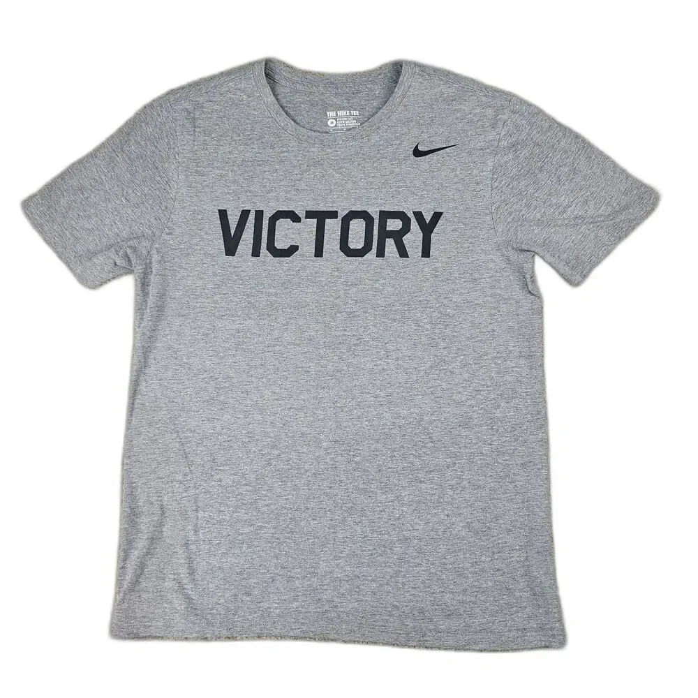 Nike Victory Graphic Tee Mens Medium Gray Athletic Swoosh Logo Shirt